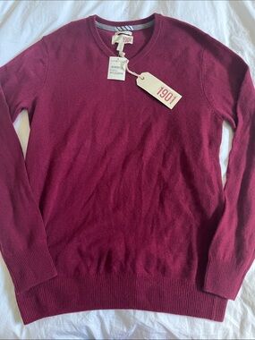 1901 Nordstrom cashmere wool blend red maroon v-neck sweater men’s fall staple